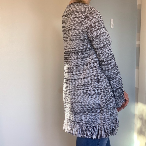 Sz Sml Style & Co Boho bell sleeve pullover. - Picture 4 of 7